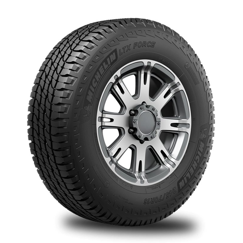 225/65 R17  106H LTX FORCE